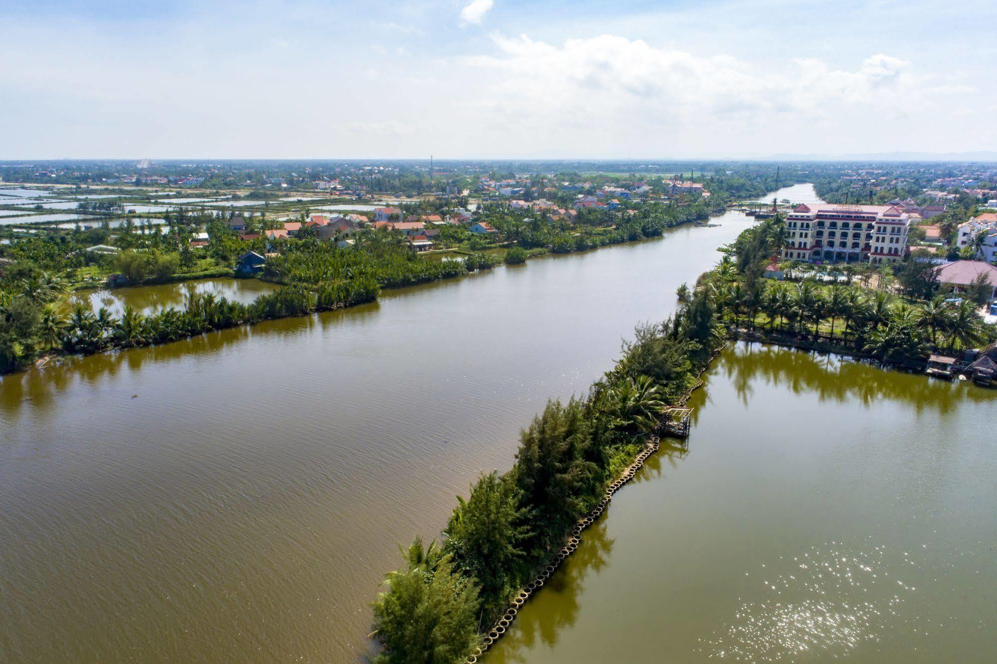 Happy Life Memories Hoi An Hotel & Spa Bagian luar foto